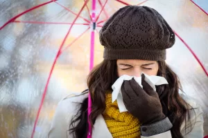 Raffreddore - E se vi dicessimo che è causato dal virus (e non dal freddo)?